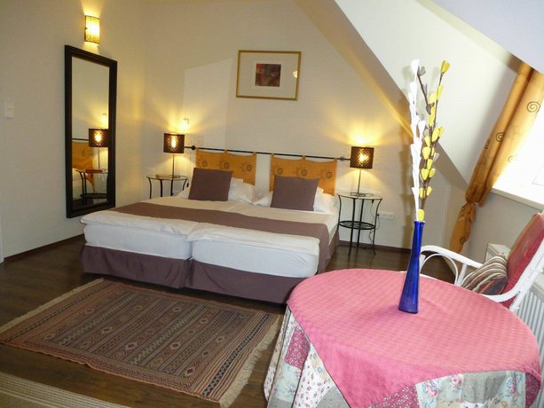 Imagen de la habitación del Hotel Albergo Giardino, Lago Balaton. Foto 7