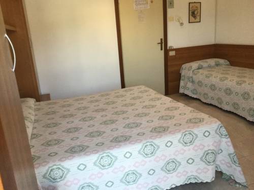 Imagen de la habitación del Hotel Albergo Giardino, Vigole. Foto 12