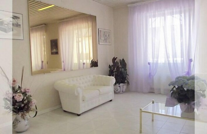 Imagen de los interiores del Hotel Albergo Giglio. Foto 16