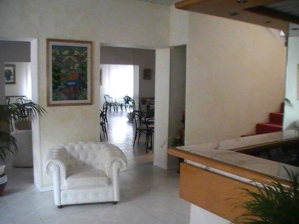 Imagen de los interiores del Hotel Albergo Giglio. Foto 19