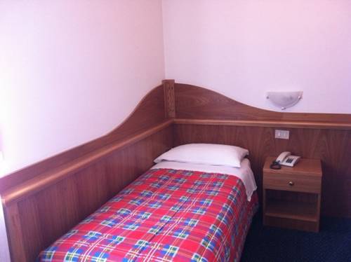 Imagen de la habitación del Hotel Albergo Gilda. Foto 2