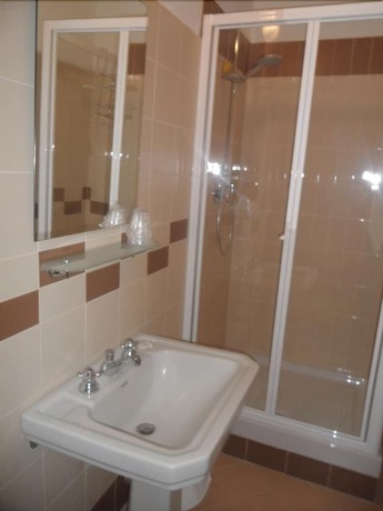 Imagen de la habitación del Hotel Albergo Giugni. Foto 5