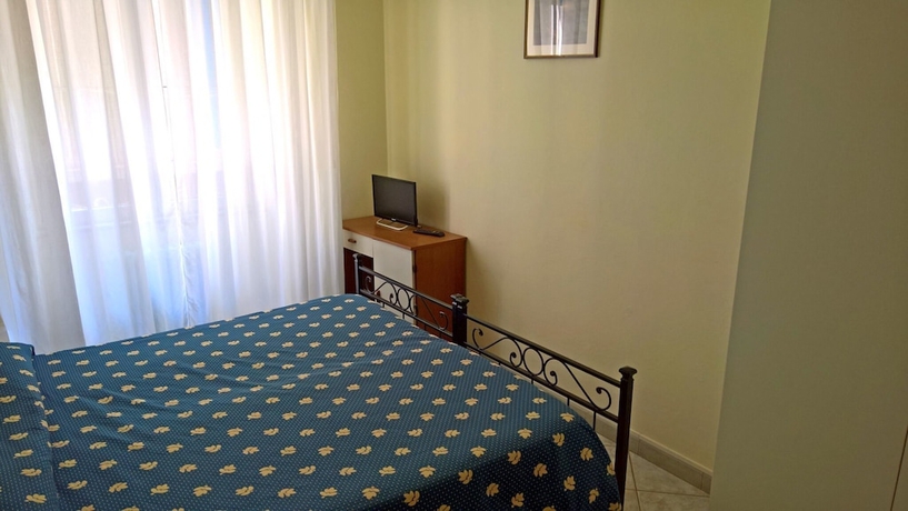 Imagen de la habitación del Hotel Albergo Golfo. Foto 3