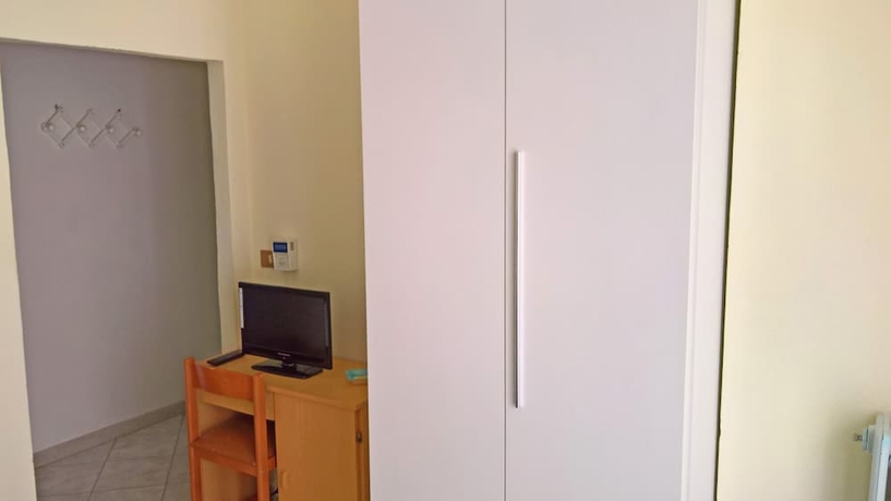 Imagen de la habitación del Hotel Albergo Golfo. Foto 12