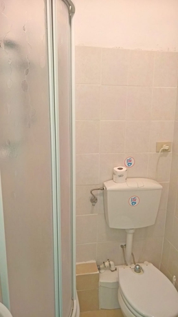 Imagen de la habitación del Hotel Albergo Golfo. Foto 17