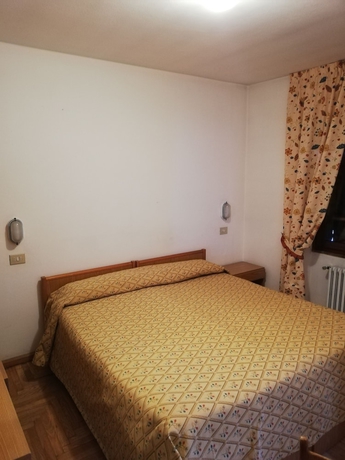 Imagen de la habitación del Hotel Albergo Gufo. Foto 14