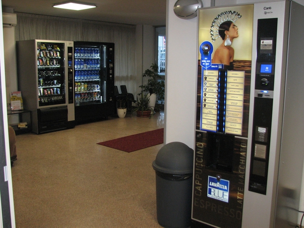 Imagen de los interiores del Hotel Albergo Guido Reni. Foto 13