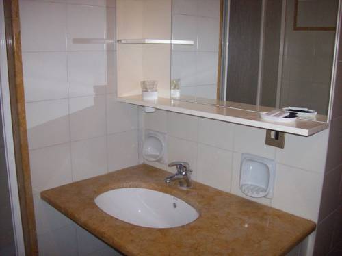 Imagen de la habitación del Hotel Albergo Il Cacciatore. Foto 5