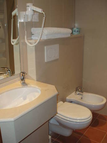 Imagen de la habitación del Hotel Albergo Il Cacciatore. Foto 6