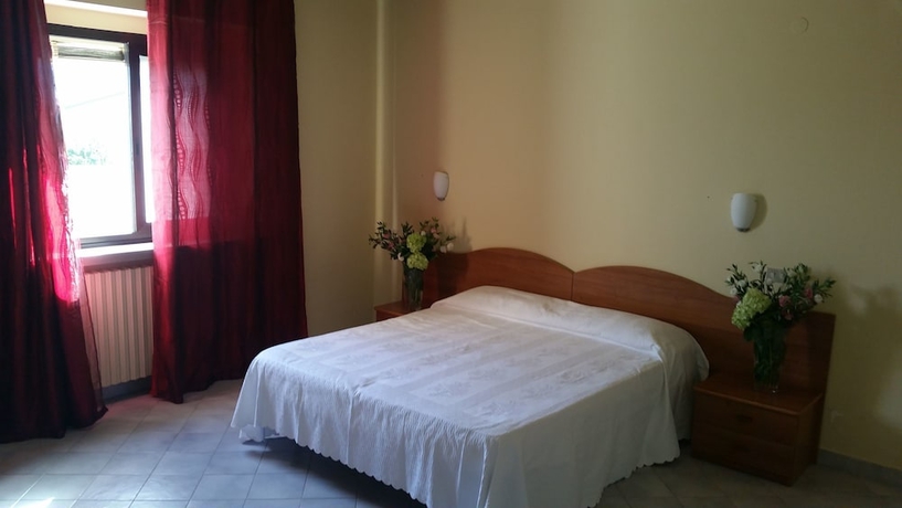 Imagen de la habitación del Hotel Albergo Il Chiostro. Foto 8