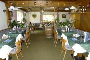 Imagen del bar/restaurante del Hotel Albergo Irma. Foto 2