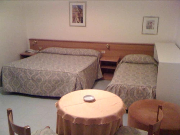 Imagen de la habitación del Hotel Albergo Italia, Matera. Foto 2