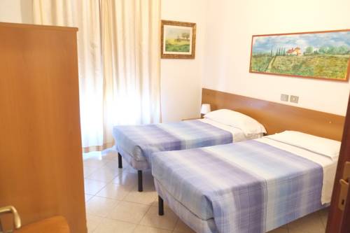 Imagen de la habitación del Hotel Albergo Italia, Poggibonsi. Foto 7