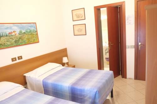 Imagen de la habitación del Hotel Albergo Italia, Poggibonsi. Foto 8