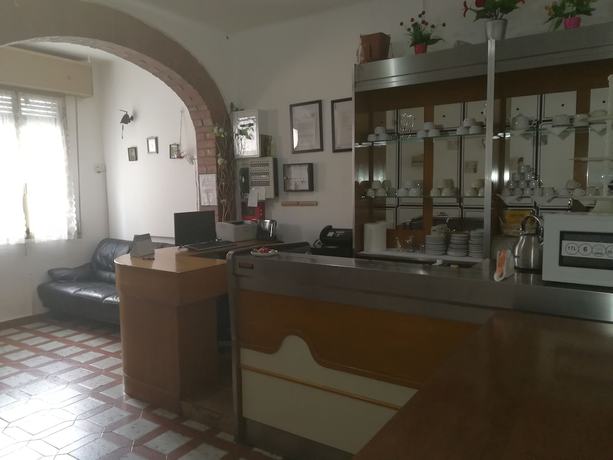 Imagen de los interiores del Hotel Albergo Italia, REGGIO EMILIA. Foto 7