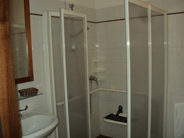 Imagen de la habitación del Hotel Albergo La Bersagliera. Foto 14