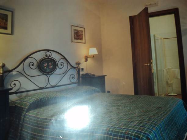 Imagen de la habitación del Hotel Albergo La Bersagliera. Foto 18