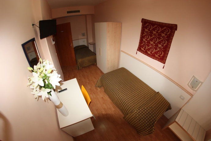 Imagen de la habitación del Hotel Albergo La Coccinella. Foto 6