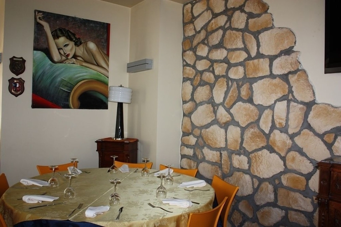 Imagen del bar/restaurante del Hotel Albergo La Coccinella. Foto 2