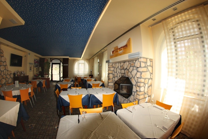 Imagen del bar/restaurante del Hotel Albergo La Coccinella. Foto 3