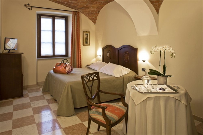 Imagen de la habitación del Hotel Albergo La Corte Albertina. Foto 6