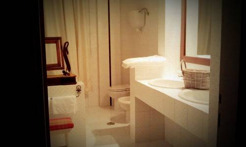 Imagen de la habitación del Hotel Albergo La Fontanella. Foto 15
