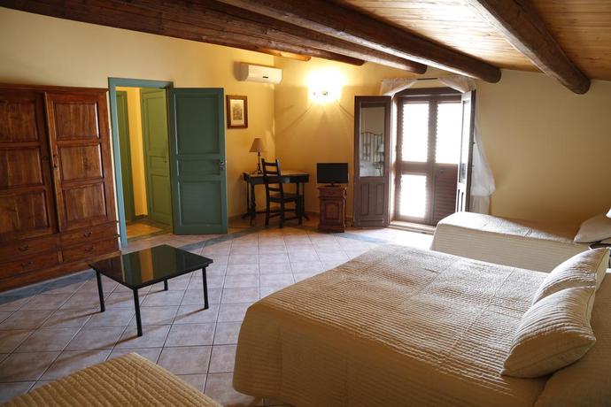 Imagen de la habitación del Hotel Albergo La Fontanella, Noto. Foto 4