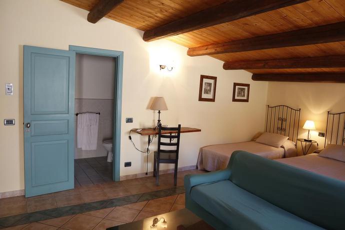 Imagen de la habitación del Hotel Albergo La Fontanella, Noto. Foto 12