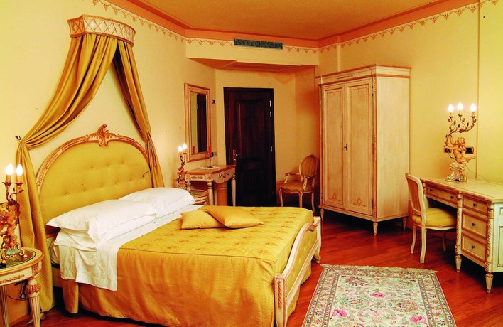 Imagen de la habitación del Hotel Albergo La Lanterna. Foto 2