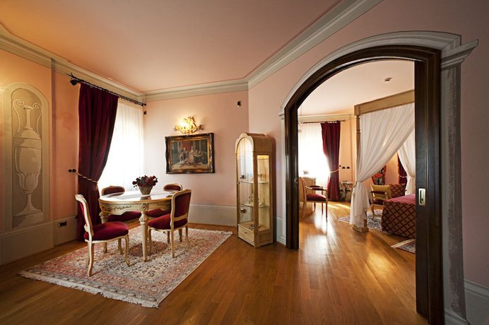 Imagen de la habitación del Hotel Albergo La Lanterna. Foto 6