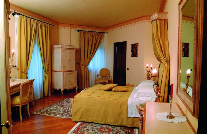 Imagen de la habitación del Hotel Albergo La Lanterna. Foto 11
