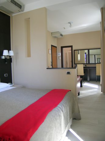 Imagen de la habitación del Hotel Albergo La Marina. Foto 2