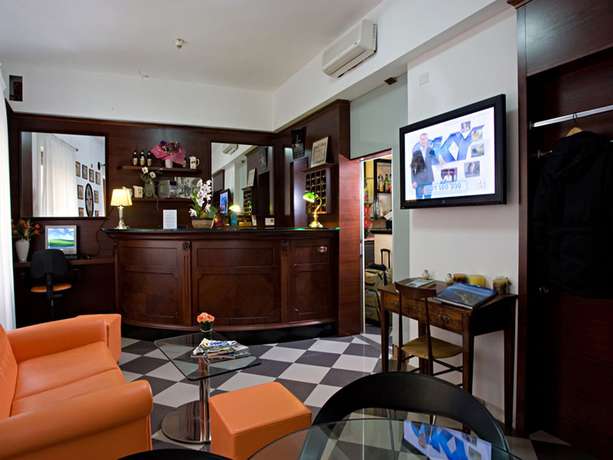 Imagen de los interiores del Hotel Albergo La Marina. Foto 20