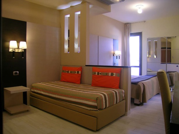 Imagen de la habitación del Hotel Albergo La Marina. Foto 16