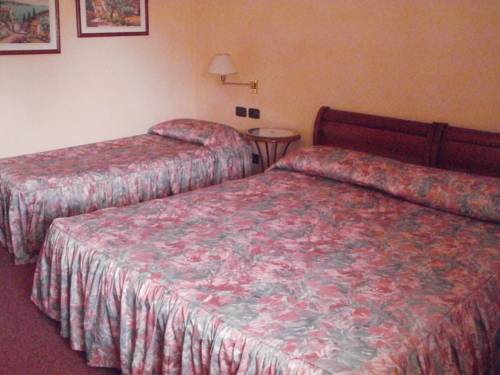 Imagen de la habitación del Hotel Albergo La Meridiana. Foto 8