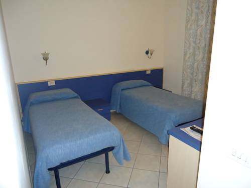 Imagen de la habitación del Hotel Albergo La Mimosa. Foto 4