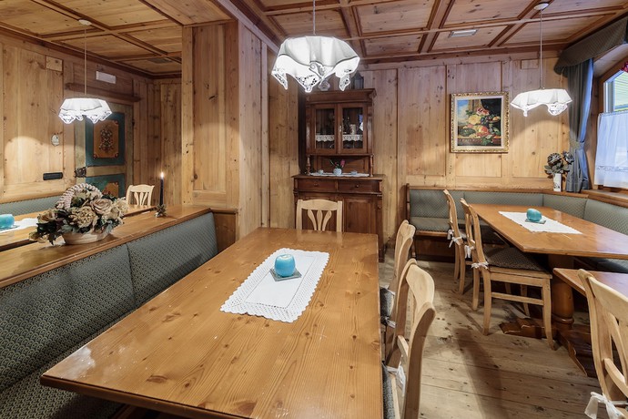 Imagen del bar/restaurante del Hotel Albergo La Montanina. Foto 3