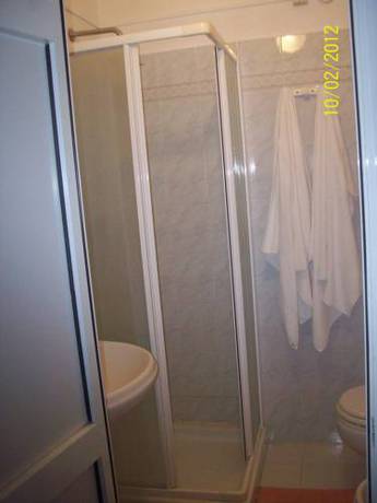 Imagen de la habitación del Hotel Albergo La Perla. Foto 6
