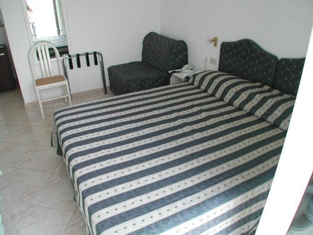 Imagen de la habitación del Hotel Albergo La Prora. Foto 6
