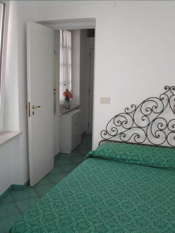 Imagen de la habitación del Hotel Albergo La Prora. Foto 10