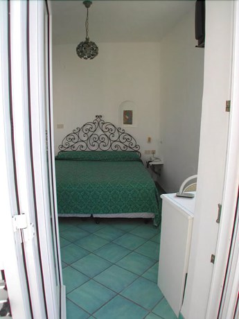 Imagen de la habitación del Hotel Albergo La Prora. Foto 12