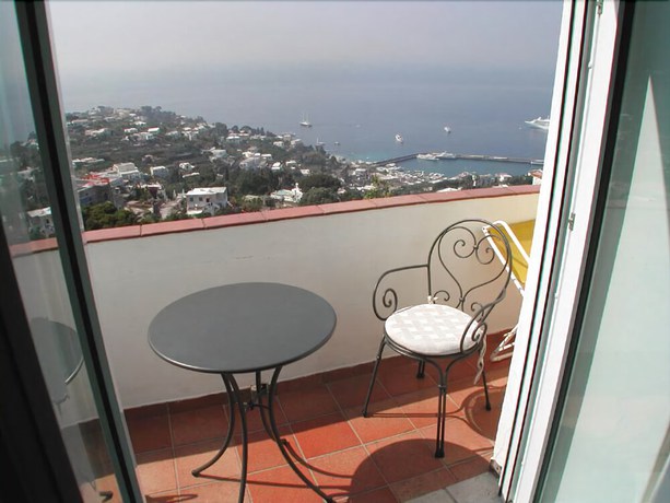 Imagen de la habitación del Hotel Albergo La Prora. Foto 14