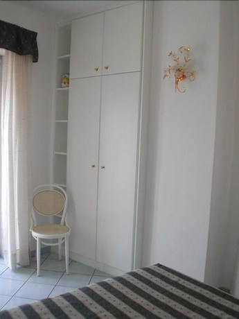 Imagen de la habitación del Hotel Albergo La Prora. Foto 15
