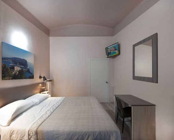 Imagen de la habitación del Hotel Albergo La Villetta. Foto 13