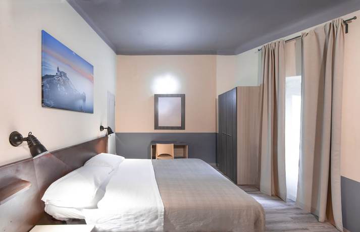 Imagen de la habitación del Hotel Albergo La Villetta. Foto 16