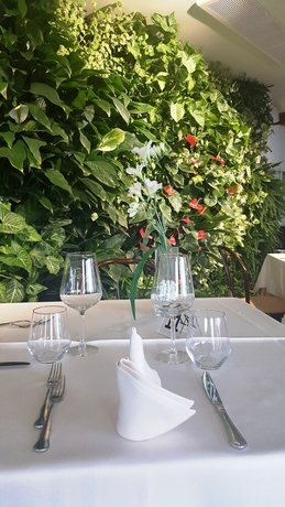 Imagen del bar/restaurante del Hotel Albergo Lachea. Foto 2