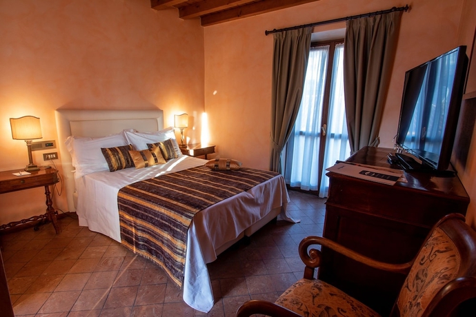 Imagen de la habitación del Hotel Albergo Le Due Corti. Foto 10