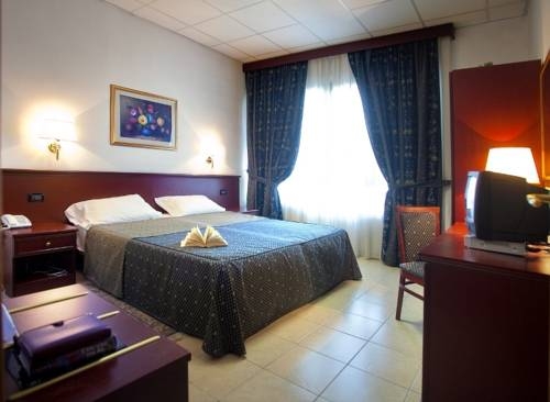 Imagen general del Hotel Albergo Leonardo. Foto 16