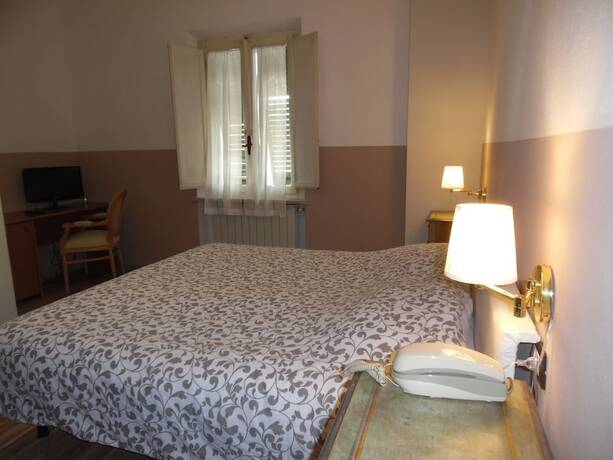 Imagen de la habitación del Hotel Albergo Livorno. Foto 27