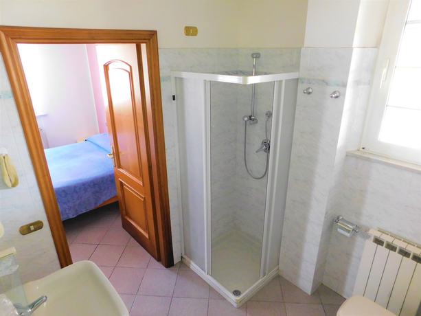 Imagen de la habitación del Hotel Albergo Locanda Maria. Foto 13
